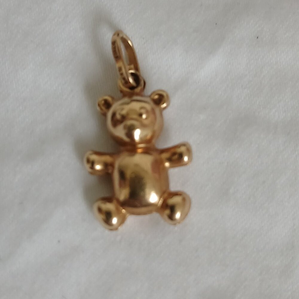 14 k yellow gold 1.5 g bear charm